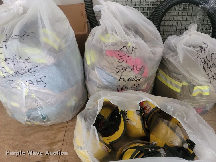 image for item LM9649 Fire and rescue equipment