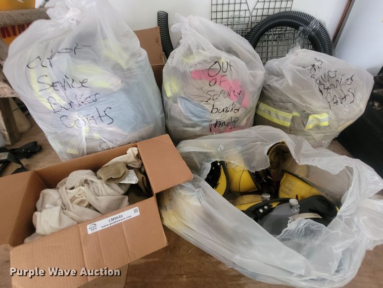 image for item LM9649 Fire and rescue equipment