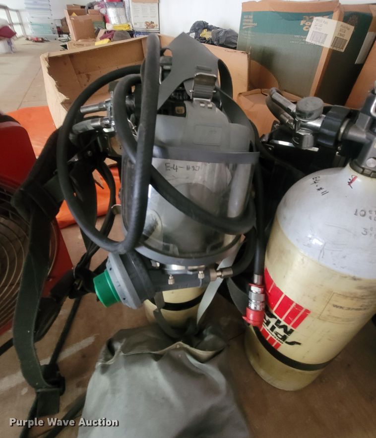 image for item LM9649 Fire and rescue equipment