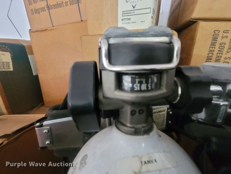 image for item LM9649 Fire and rescue equipment