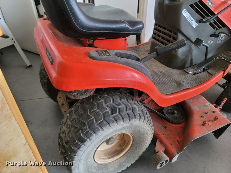 image for item LM9651 Kubota T1760  lawn mower