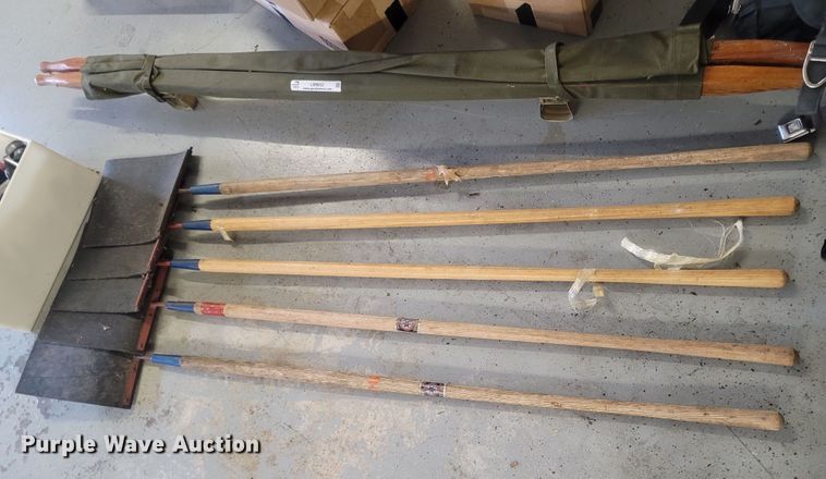 image for item LM9652 Tools