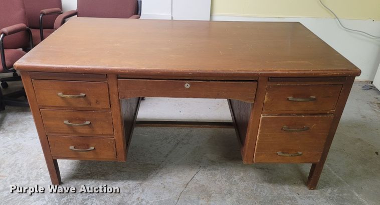 image for item LM9653 Office supplies