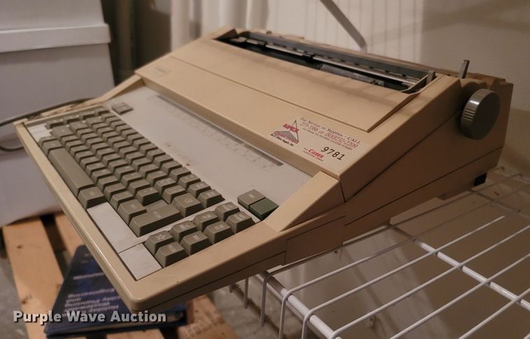 image for item LM9653 Office supplies