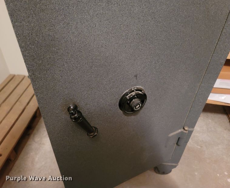 image for item LM9654 Sargent and Greenleaf Inc.  safe