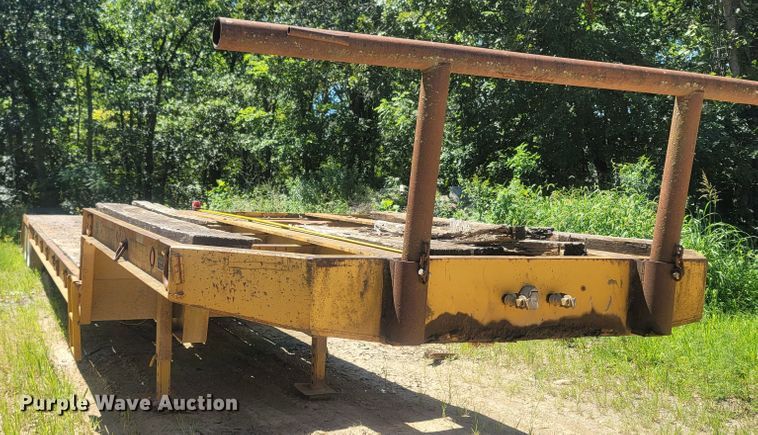 image for item LM9661 1995 Nuttall 255E  drop deck equipment trailer