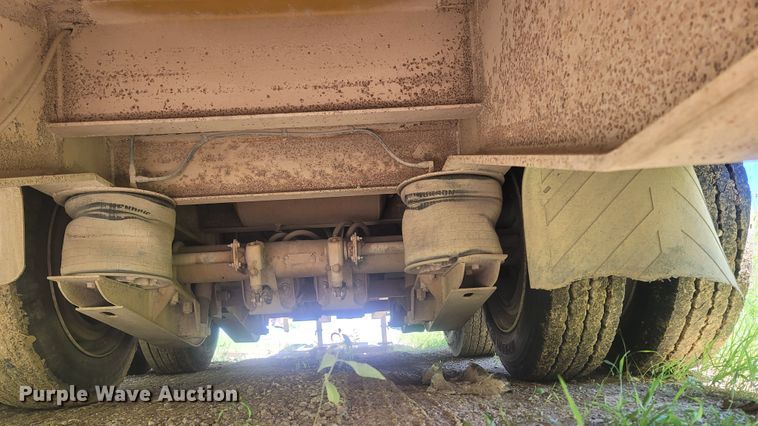 image for item LM9661 1995 Nuttall 255E  drop deck equipment trailer