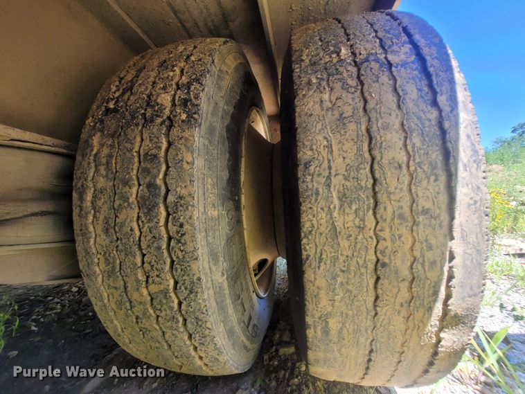 image for item LM9661 1995 Nuttall 255E  drop deck equipment trailer