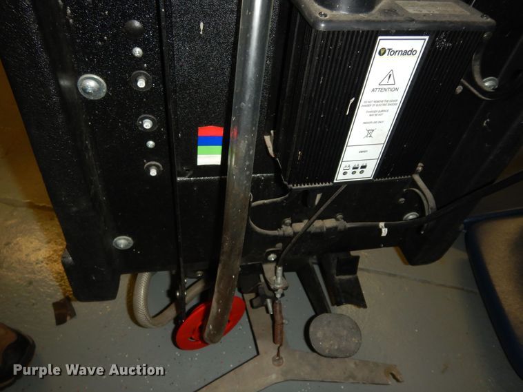 image for item LR9788 Tornado 99105A  floor scrubber