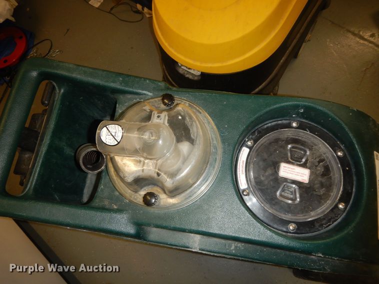 image for item LR9789 Nobles Power Eagle 1020 Plus  carpet extractor