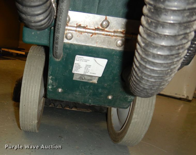 image for item LR9789 Nobles Power Eagle 1020 Plus  carpet extractor