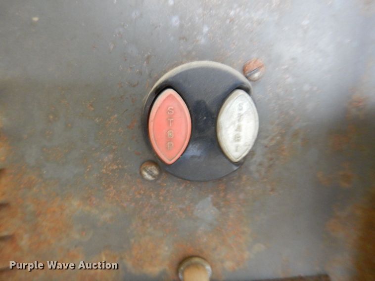 image for item MF9162 Lincoln Idealarc R3M-300  welder