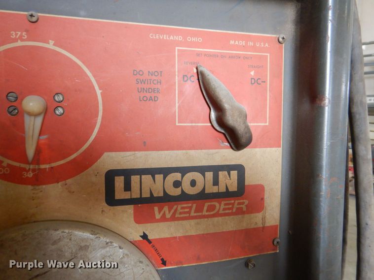 image for item MF9162 Lincoln Idealarc R3M-300  welder