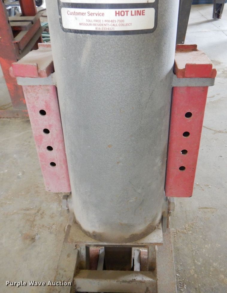 image for item MF9169 Gray TSJ55  jack