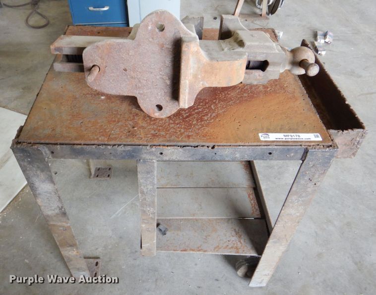 image for item MF9178 Welding table