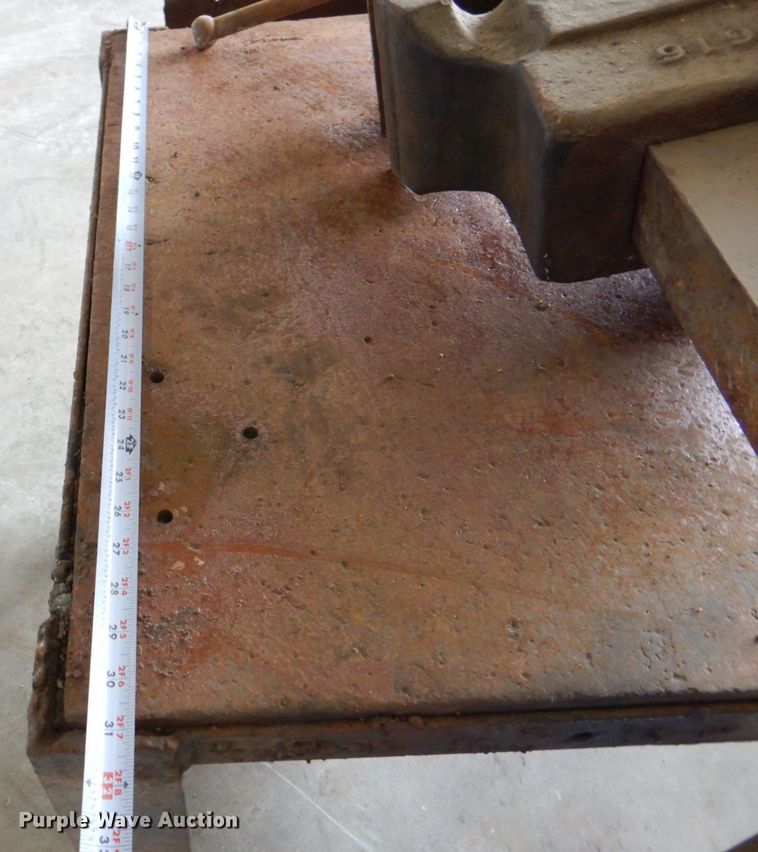 image for item MF9178 Welding table