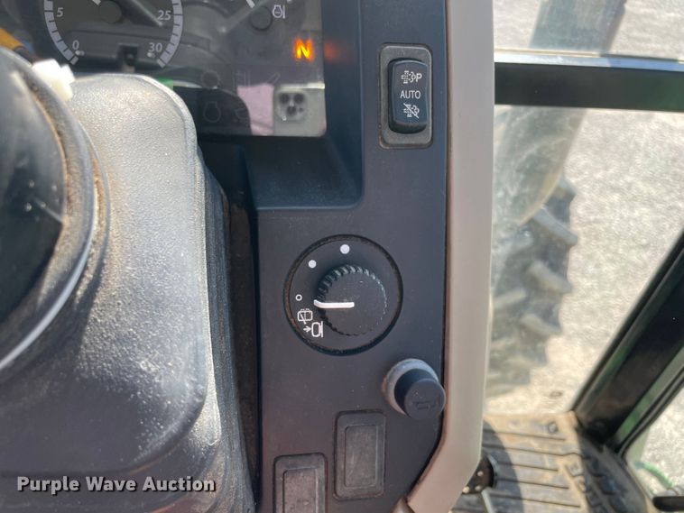 image for item MJ9078 2013 John Deere 6115D  MFWD tractor