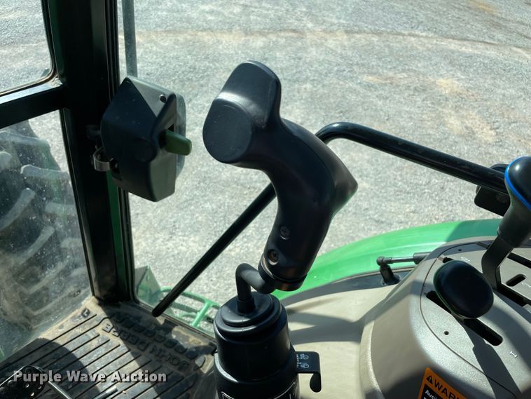 image for item MJ9078 2013 John Deere 6115D  MFWD tractor