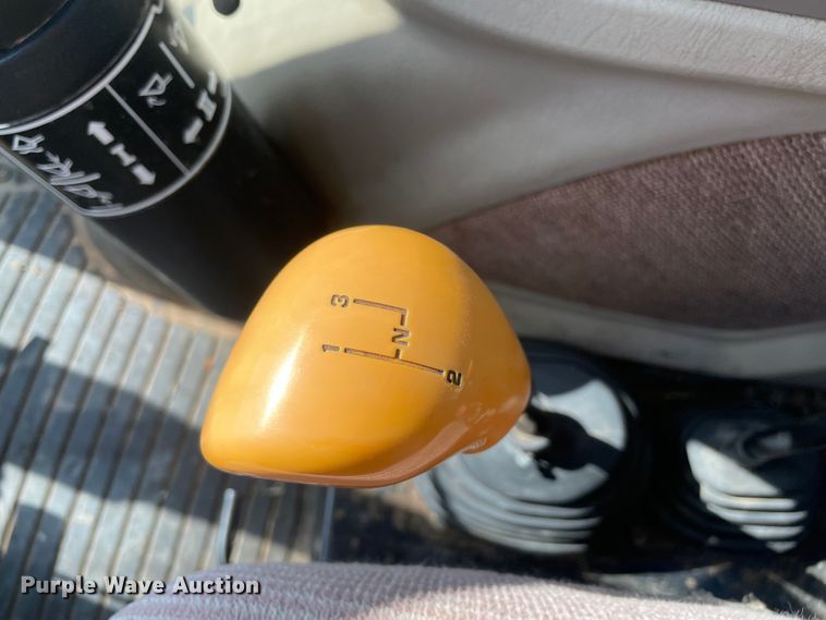 image for item MJ9078 2013 John Deere 6115D  MFWD tractor