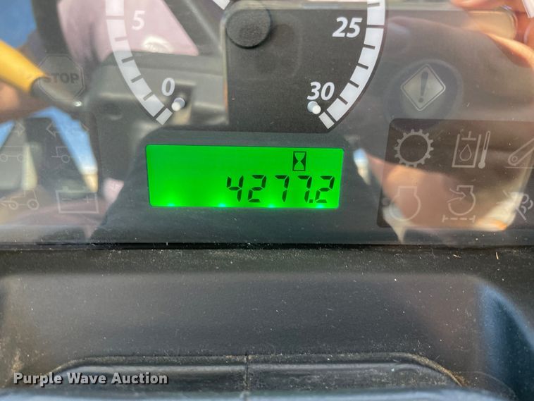 image for item MJ9079 2013 John Deere 6115D  MFWD tractor