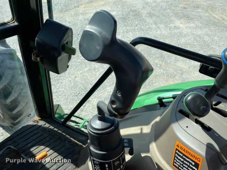 image for item MJ9079 2013 John Deere 6115D  MFWD tractor