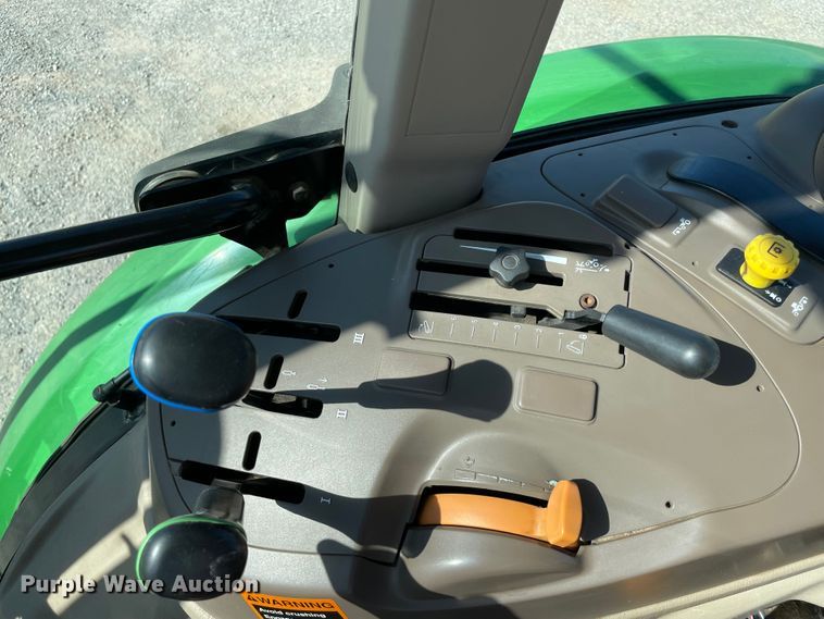 image for item MJ9079 2013 John Deere 6115D  MFWD tractor