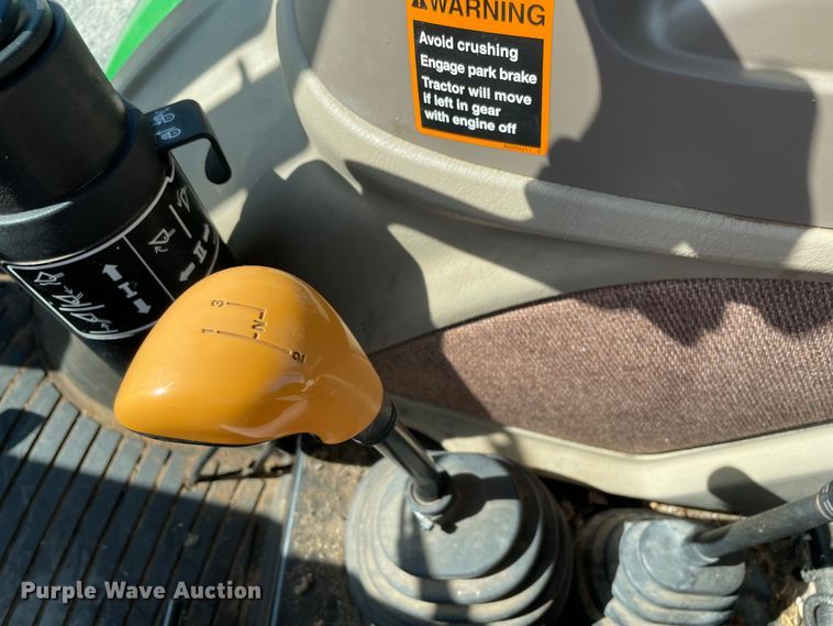 image for item MJ9079 2013 John Deere 6115D  MFWD tractor