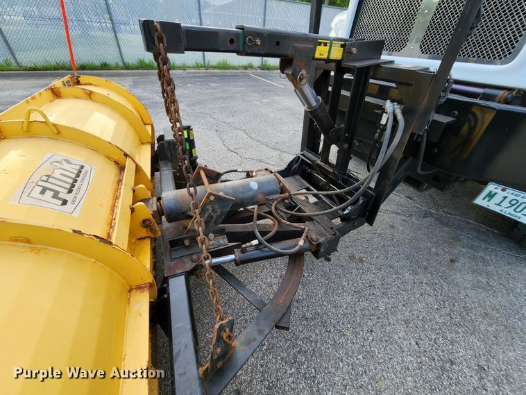 image for item MK9077 2013 Kenworth T400  dump truck