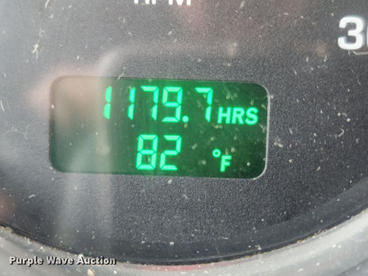 image for item MK9077 2013 Kenworth T400  dump truck