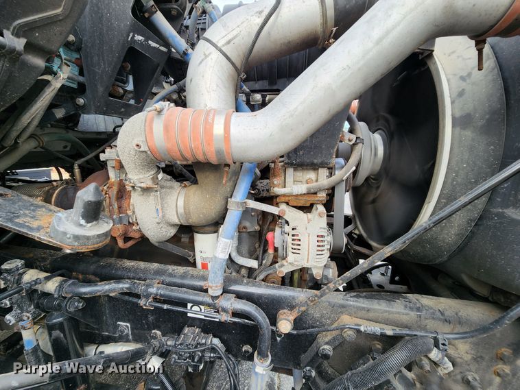 image for item MK9077 2013 Kenworth T400  dump truck