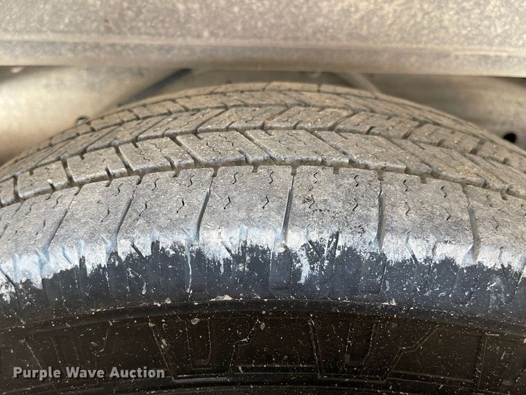 image for item MU9008 2015 Chevrolet Express G4500  ambulance