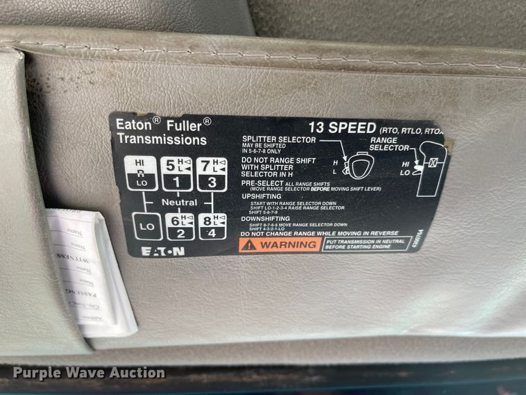 image for item MU9009 2000 Sterling L9500  truck cab and chassis