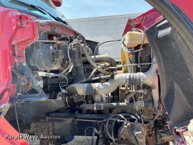 image for item MU9009 2000 Sterling L9500  truck cab and chassis