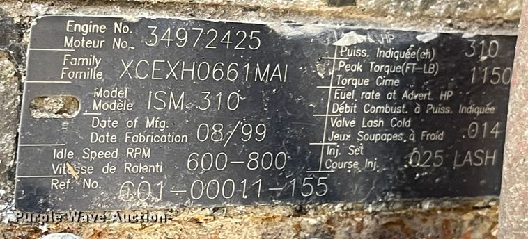 image for item MU9009 2000 Sterling L9500  truck cab and chassis