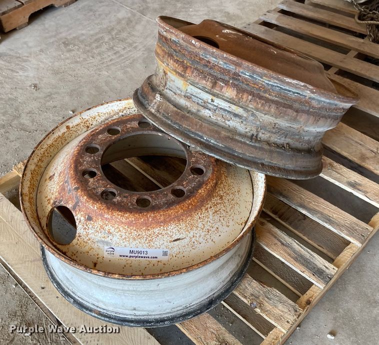 image for item MU9013 (2) wheels