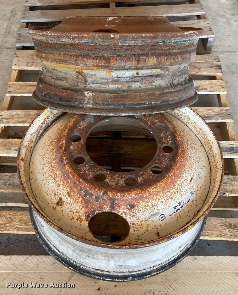 image for item MU9013 (2) wheels