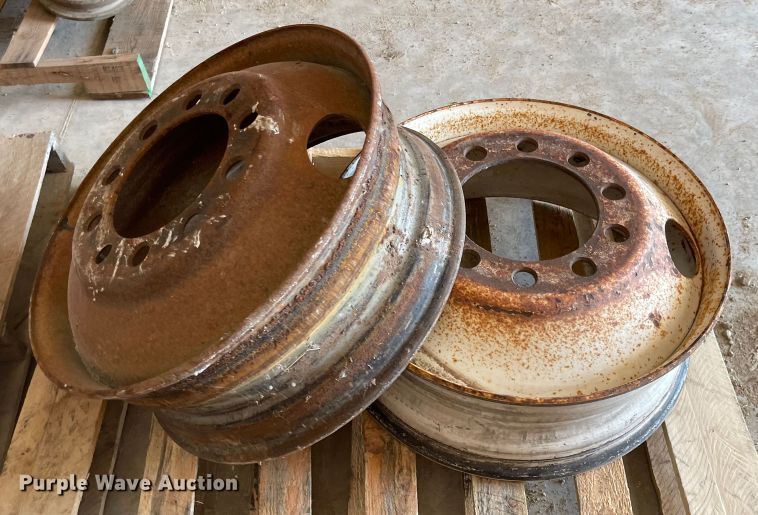 image for item MU9013 (2) wheels