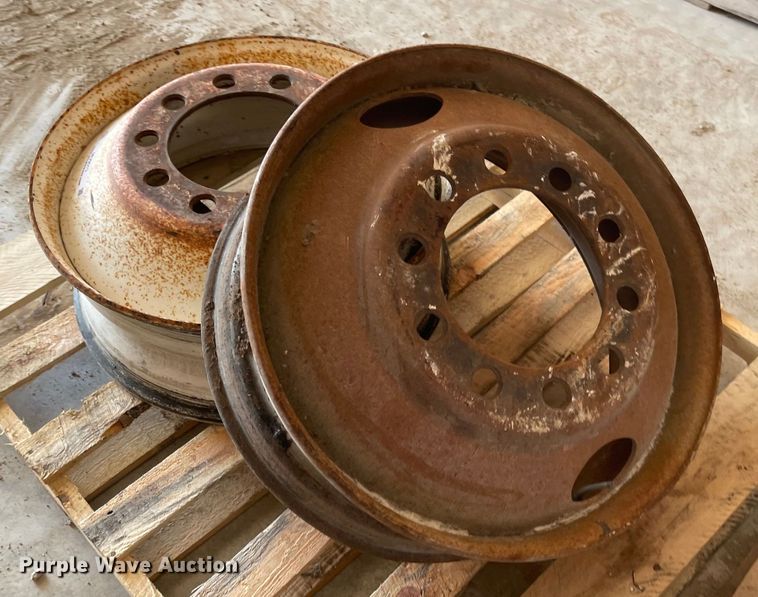 image for item MU9013 (2) wheels