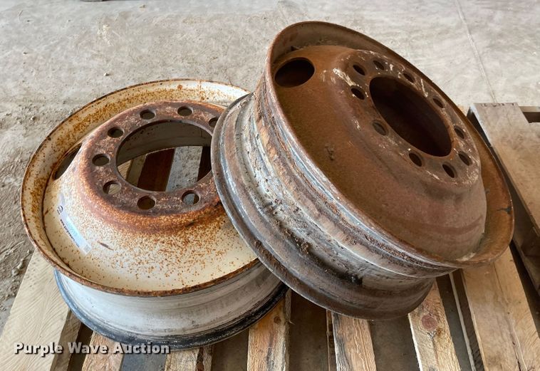 image for item MU9013 (2) wheels