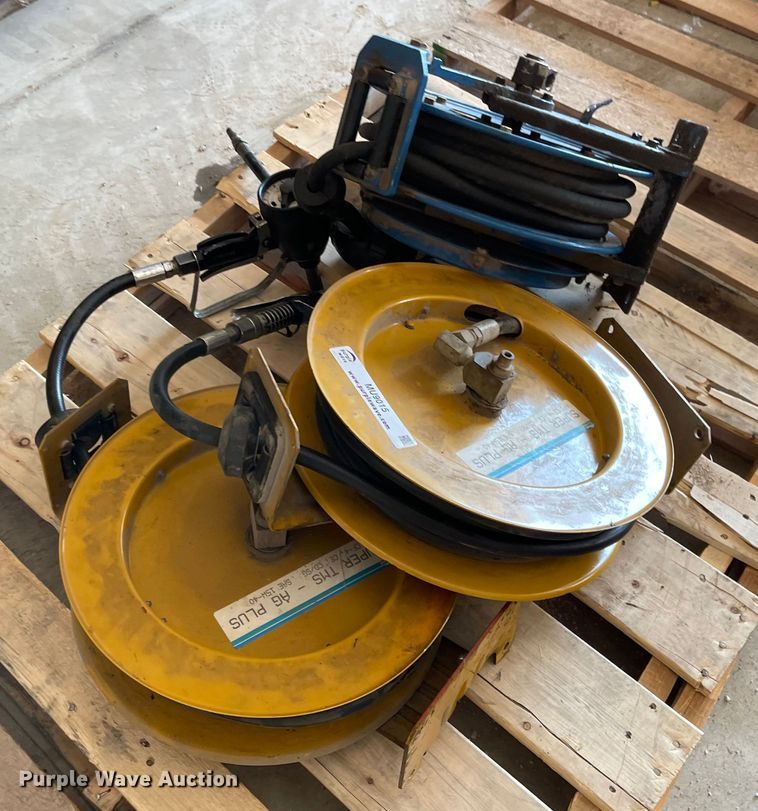 image for item MU9015 (3) hose reels