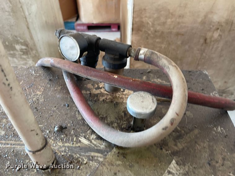 image for item MU9016 Oil tank