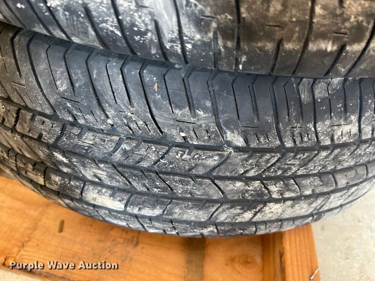 image for item MU9017 (14) tires