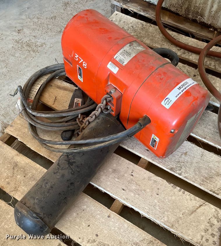 image for item MU9020 CM Lodestar R  chain hoist