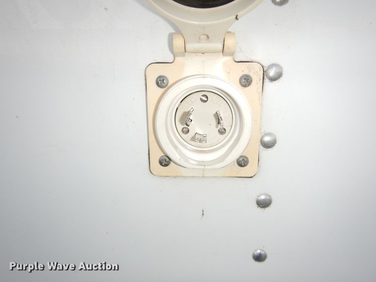 image for item DM3034 1995 Ford Econoline E350  box truck