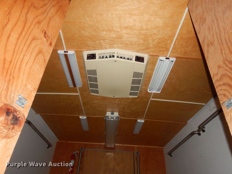 image for item DM3034 1995 Ford Econoline E350  box truck