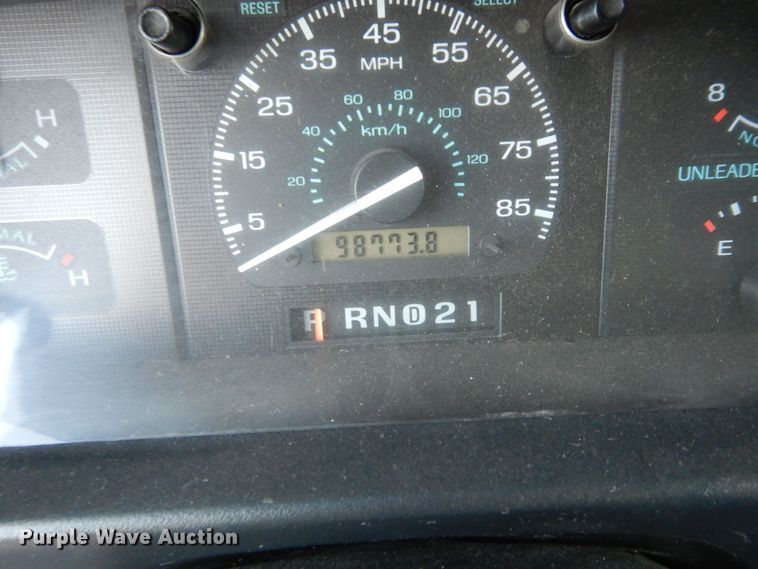 image for item DM3034 1995 Ford Econoline E350  box truck