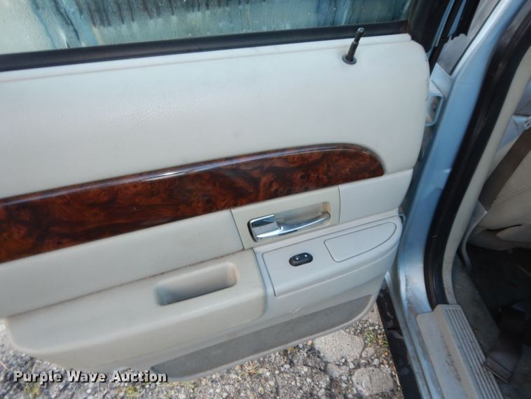 image for item DM3035 2005 Mercury Grand Marquis LS