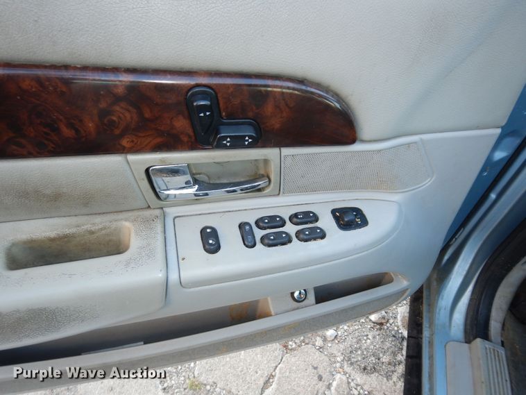 image for item DM3035 2005 Mercury Grand Marquis LS