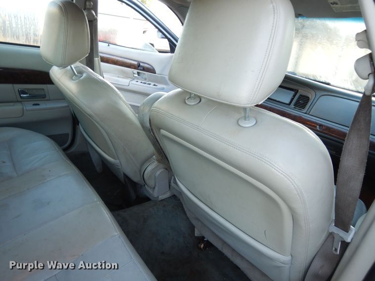 image for item DM3035 2005 Mercury Grand Marquis LS