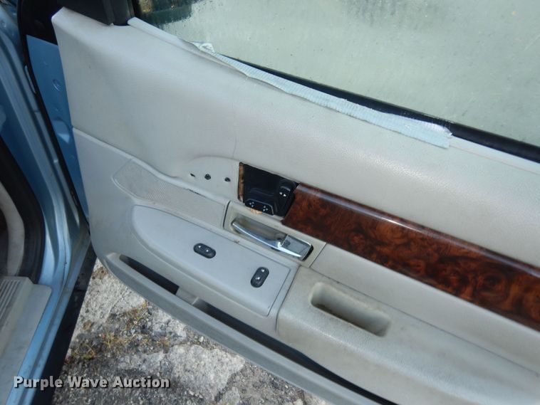 image for item DM3035 2005 Mercury Grand Marquis LS